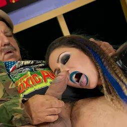 ▷ Jessica Jaymes in Jessica Loves Ron Jeremy (Photo 3) | Spizoo