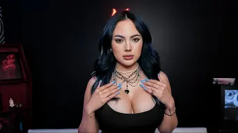 Nika Venom in 'Enjoys Passionate Sex And Creamy Cum'